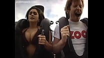 Sexy Girl Tests Saw Ride at Thorpe Park!