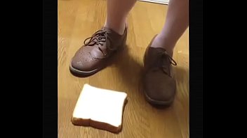【Фетиш】 Кроссовки для хлеба