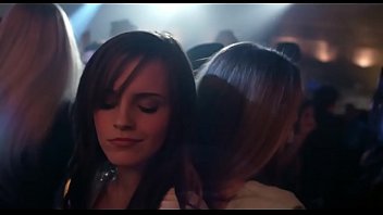 Emma Watson Sexy Tanzzungen Clip von Bling Ring 1080p