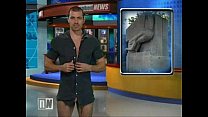 裸の男性ニュース