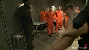 Extracción de celda de encierro, sexo en la prisión, primera parte sobre vueltas