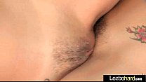 Heiße Sexszene mit geilen Lesbenmädchen (Vicki Chase & Vanessa Veracruz) movie-28