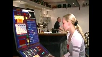 belga Jill si scopa il barista olandese (Flemish Jill scopa il barista olandese)
