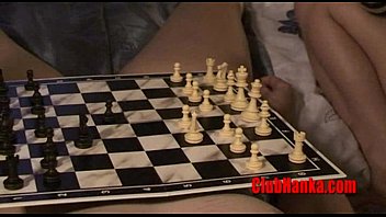 обнаженные шахматы