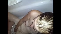 xvideos.com pelirroja novia chupando dick en ducha mientras usa vibrador simul