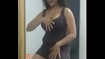 Сексуальная индийская юная студентка, горячий танец для бойфренда