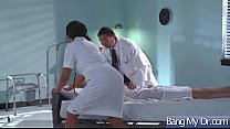 Hardcore Sex Adventures con Doctor And Horny Patient (rio lee) video-24