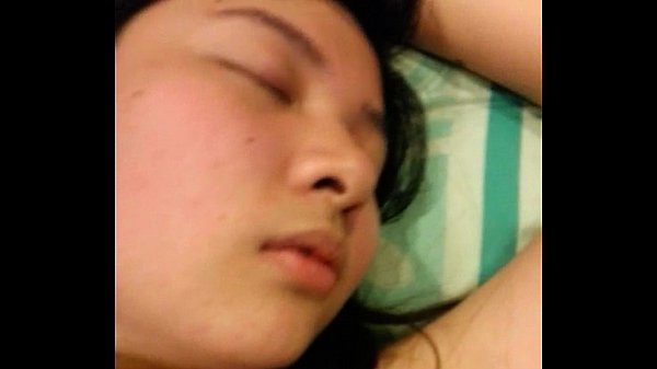 Asiatische Amateur Schlampe 2 schlafen