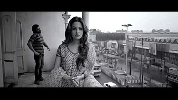 Scena del sesso hard della bengalese Riya Sen