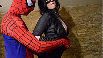 La tetona Cosplay Catwoman se lleva la telaraña de Spiderman