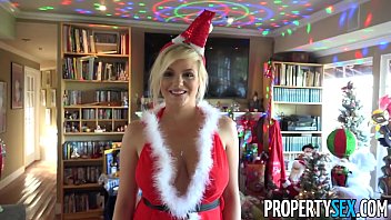 PropertySex - Real estate agency sends home buyer as gift 12 min