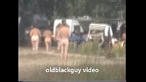 oldblackguy porta danielle al campo nudista PARTE 2