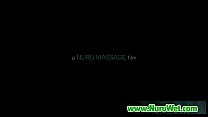 Massagem Nuru - Massagista peituda dá prazer sexual 19