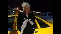 Blonde Schönheit nimmt Riesenschwanz in Cab, Helen Duval, Big Boobs blonde Holländer