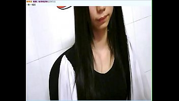 Menina se masturbando na webcam - myxcamgirl.com