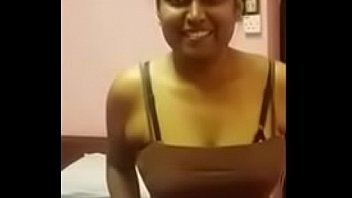 httpsvideo.kashtanka.tv tamil chica quitando el amplificador superior chupando polla wid audi