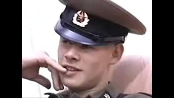 Soldado ruso versión VHS Military Zone Scene8 Studio videos AMR videos porno gay películas de sexo.