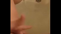 Masturbando-se no banho - KiK - beckyd1993