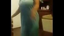 Bhabhi danzando follemente