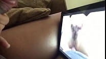 Masturbandome viendo un video Riley Reid