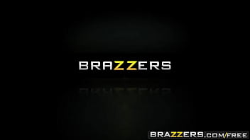 Brazzers Exxtra - (Carter Cruise, Xander Corvus) - шлюшка из тыквенных специй - превью трейлера