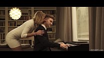 SEXART - Aria Logan é fodida pela pianista