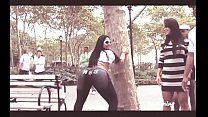 Butt Dance Femme Pastèque New York USA Andressa Soares