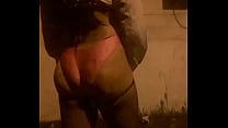 Bruninha showing ass size at the end of the video
