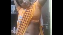 Bhabhi indiana se expondo em saree