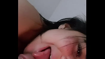 GIVES ME GREAT BLOWJOB WHILE I EAT ALL HER PUSSY WHILE PUTTING HER IN MY FACE