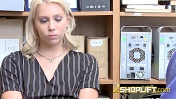 AMATEUR hardcore sex with dirty blonde in GUARD'S OFFICE