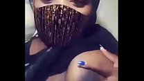 Kuma moto Ebony compilations masturbation chatte pour mon anniversaire