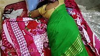 Babhi sexy en sari verde con gran culo