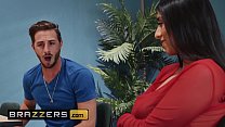 b. Boobs obtidos - Myers, Lucas Frost) - Backpack Hack - Brazzers