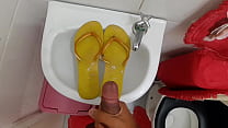 Cumming in my naughty 's dirty sandals