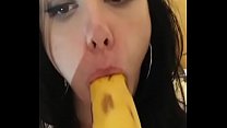 Puta caseira com tesão c. em uma banana