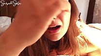Горячая невинная девушка наказывает свою тугую попку - ее первый болезненный анал - painal splitscreen