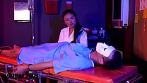 Dr Lulu Chu et infirmière Ella Cruz Shag nouveau patient - Amateur Boxxx