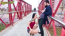 MAMACITAZ - Casal exibicionista corre o risco de ser pego fazendo sexo em público (Alice Blues e Miguel Zayas)