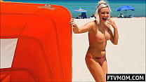 praia pública de nudismo milf