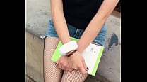 18歳のリンダ・チャバ・メキシカーナへのストリートでのお金のためのセックス、私はプラザで彼女のお金を提供します公共の場で彼女の大きなおっぱいを見せるために、サマンサ18年パート2