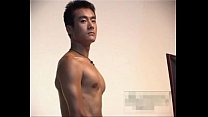 Asiatique: garçon chinois mag 13