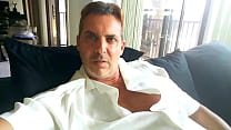 Stiefvater CORY BERNSTEIN & College Jock Stiefsohn masturbieren in Fraternity X INSTAGRAM LEAKED SEXTAPE