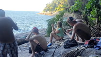 Flagra de atores na praia de nudismo !!! Paty Bumbum - Melissa Alecxander  - Alex Lima - taissa winkler  - Russo Porn - Bruxo Fire