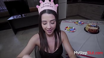 's Lil Princess y su sexo de cumpleaños número 18: Kylie Rocket