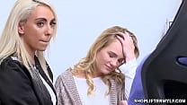 Die sexy MILF-Diebin Kylie Kingston und die Teenie-Dauther Natalie Knight teilten sich mit dem Schwanz der Polizei, nachdem sie wegen Diebstahls festgenommen wurden.