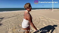Cassiana Costa a attaqué un fan et son mari a tout filmé