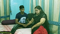 Индийский мальчик-подросток трахает свою сексуальную горячую бхабхи тайно дома !! Лучший индийский подросток Секс