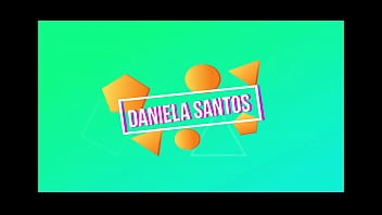 Приходите посмотреть, как восхитительная и непослушная Даниэла Сантос трахается с блондинкой-клиенткой из Бразилии в Сан-Паулу, активная непослушная трахал блондинку была в восторге.