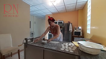Nudist housekeeper Regina Noir cooking at the kitchen. Naked maid makes dumplings. Naked cooks. Spy camera. Bra 1